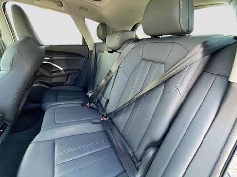 Certified 2025 Audi Q5 Prestige AWD/4WD image 20
