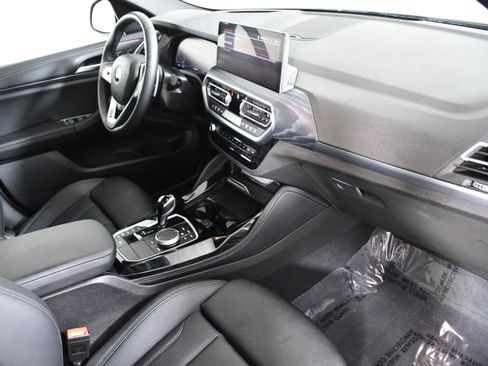 Used 2025 BMW X4 xDrive30i image 28
