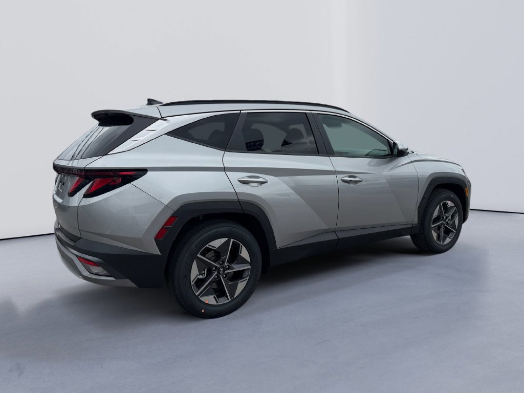 New 2026 Hyundai Tucson SEL Plus FWD image 3