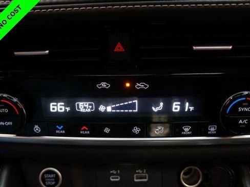 Used 2022 Nissan Rogue SL w/ SL Premium Package image 17