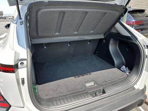 Used 2024 Hyundai Kona SEL AWD/4WD image 12