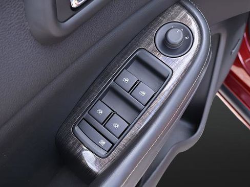 Used 2015 Chevrolet Malibu LTZ FWD image 13