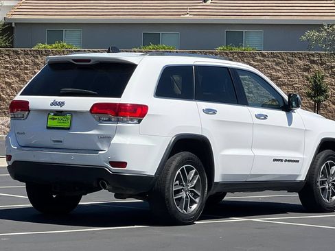Used 2019 Jeep Grand Cherokee Limited w/ Luxury Group II AWD/4WD image 11
