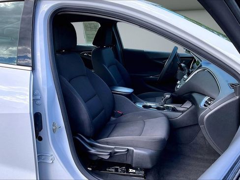 Used 2024 Chevrolet Malibu LT FWD image 29