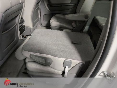 Used 2014 GMC Acadia SLT image 36