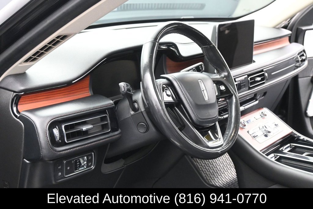Used 2023 Lincoln Aviator Grand Touring w/ Equipment Group 301A AWD/4WD image 19