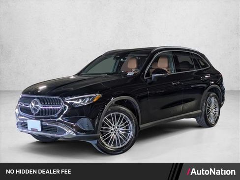 Certified 2026 Mercedes-Benz GLC 300 image 1