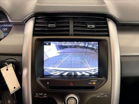 Used 2012 Ford Edge SEL image 30