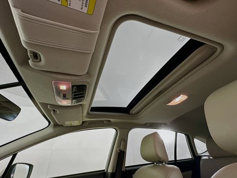 Used 2017 Subaru Crosstrek 2.0i Limited image 27