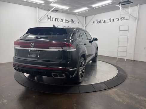 Used 2024 Volkswagen Atlas Cross Sport SEL Premium R-Line image 7