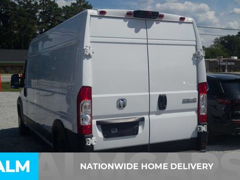 Used 2024 RAM ProMaster 2500 w/ Convenience Group FWD image 4