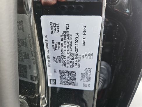 Certified 2026 Chevrolet Colorado ZR2 w/ Technology Package image 35