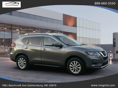 Used 2020 Nissan Rogue SV image 6