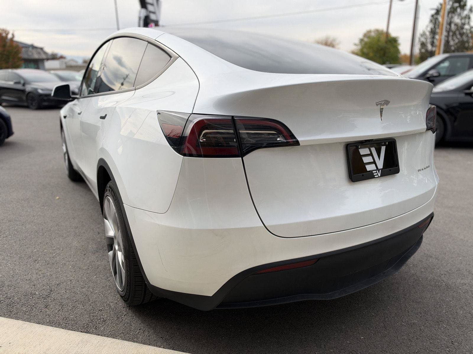 Used 2023 Tesla Model Y Long Range AWD/4WD image 6