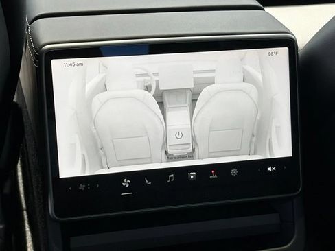 Used 2025 Tesla Model 3 RWD image 18