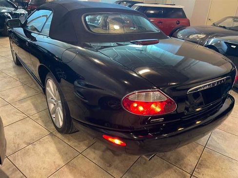 Used 2006 Jaguar XK8 Convertible image 56
