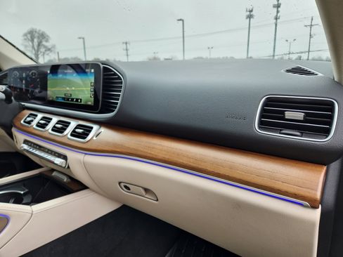 Used 2022 Mercedes-Benz GLE 350 4MATIC image 17