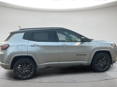 Used 2022 Jeep Compass High Altitude AWD/4WD image 4
