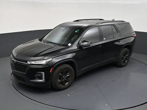 Used 2023 Chevrolet Traverse LS w/ Midnight/Sport Edition FWD image 12