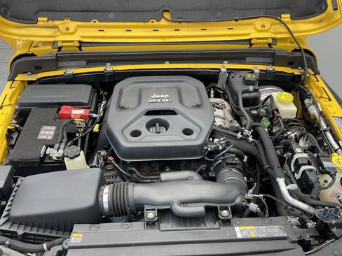 Used 2021 Jeep Wrangler Unlimited Sport AWD/4WD image 22