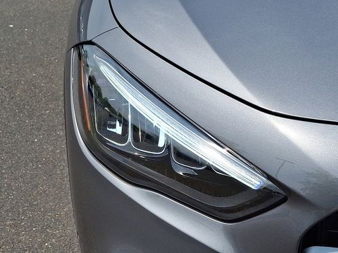 New 2025 Mercedes-Benz GLA 250 4MATIC image 9