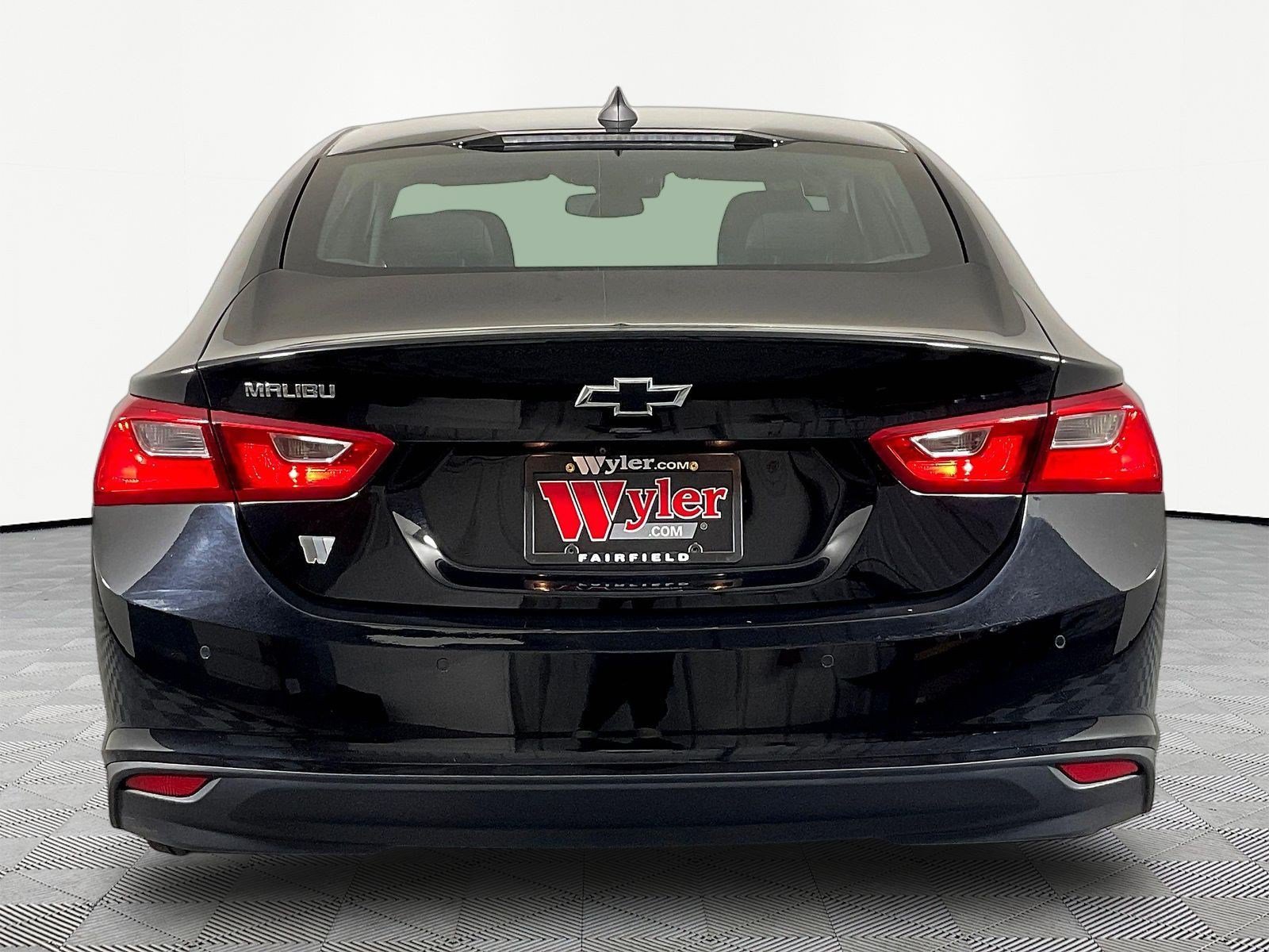 Used 2024 Chevrolet Malibu LS w/ LPO, Floor Liner Package FWD image 5