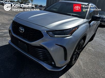 Used 2025 Toyota Highlander XSE