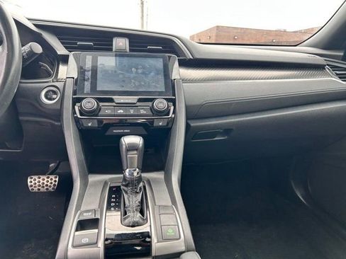 Used 2018 Honda Civic Sport Touring image 13