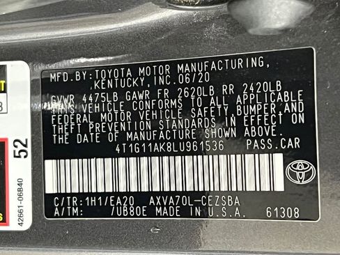 Used 2020 Toyota Camry SE image 18