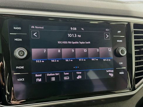 Used 2018 Volkswagen Atlas SEL image 14