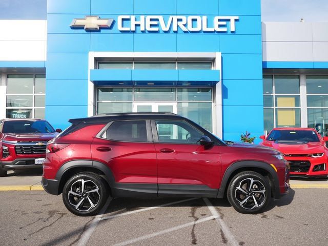 Used 2022 Chevrolet TrailBlazer RS w/ Technology Package AWD/4WD image 25