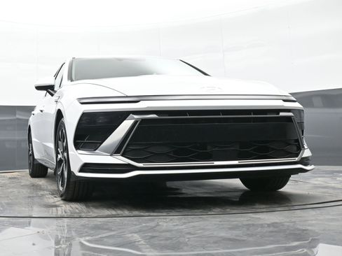 Certified 2025 Hyundai Sonata SEL image 39