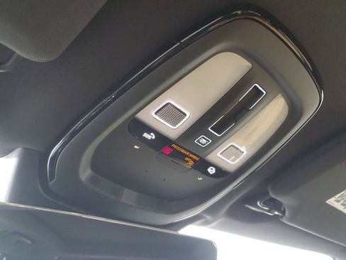 Certified 2023 Volvo XC90 B6 Ultimate w/ Protection Package Premier image 36