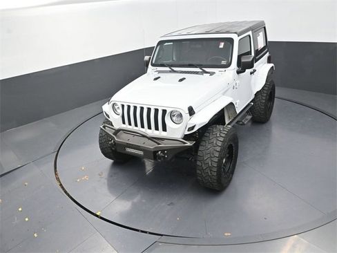 Used 2020 Jeep Wrangler Sport image 17