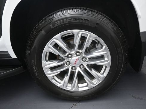 Used 2022 GMC Yukon SLT w/ SLT Premium Package AWD/4WD image 37