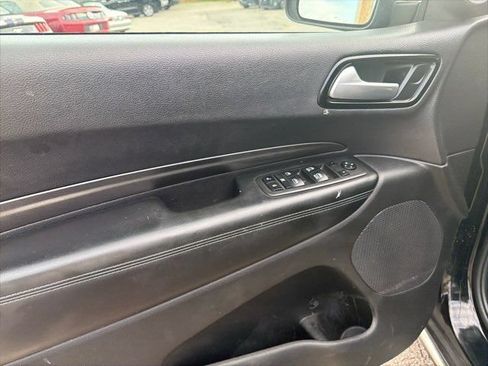Used 2022 Dodge Durango SXT RWD image 17