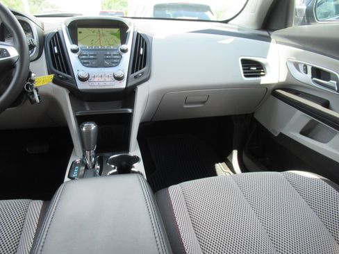 Used 2016 Chevrolet Equinox LT FWD image 14