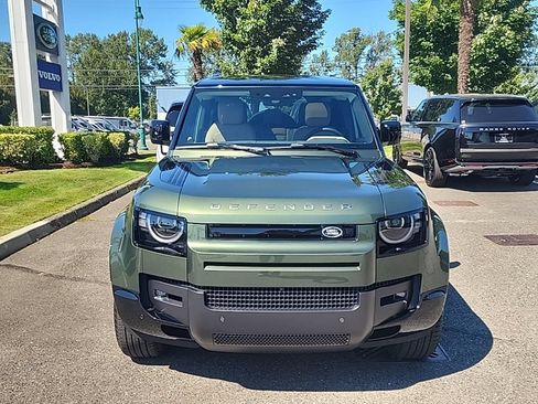 New 2026 Land Rover Defender 110 X-Dynamic SE AWD/4WD image 7