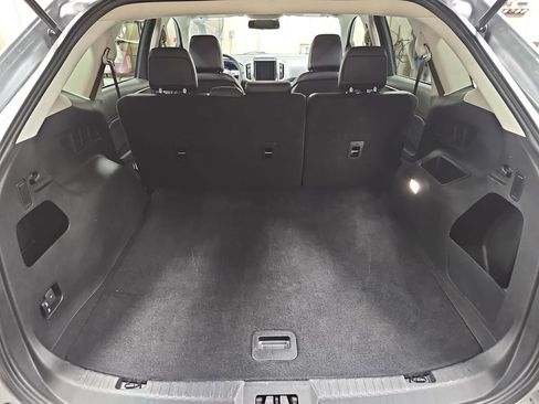 Used 2024 Ford Edge SEL image 12