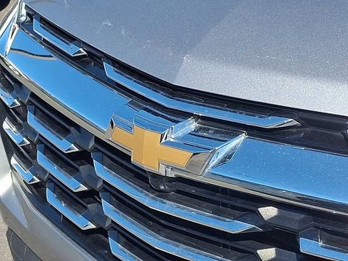 Used 2025 Chevrolet Equinox LT AWD/4WD image 28