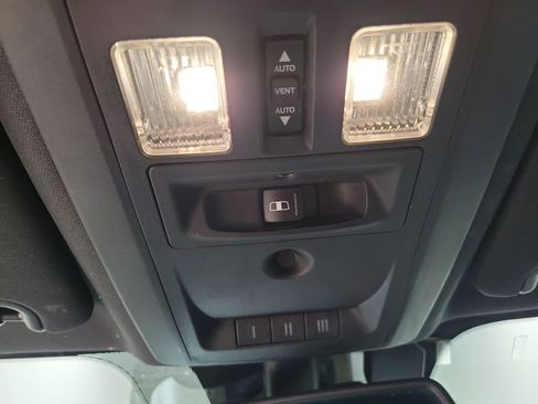 Used 2016 RAM 1500 Limited RWD image 47
