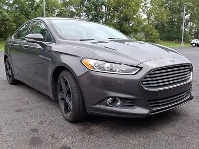 Used 2016 Ford Fusion SE