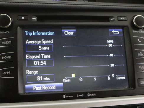 Used 2017 Toyota Highlander XLE image 36