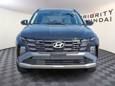 Used 2025 Hyundai Tucson SEL image 2