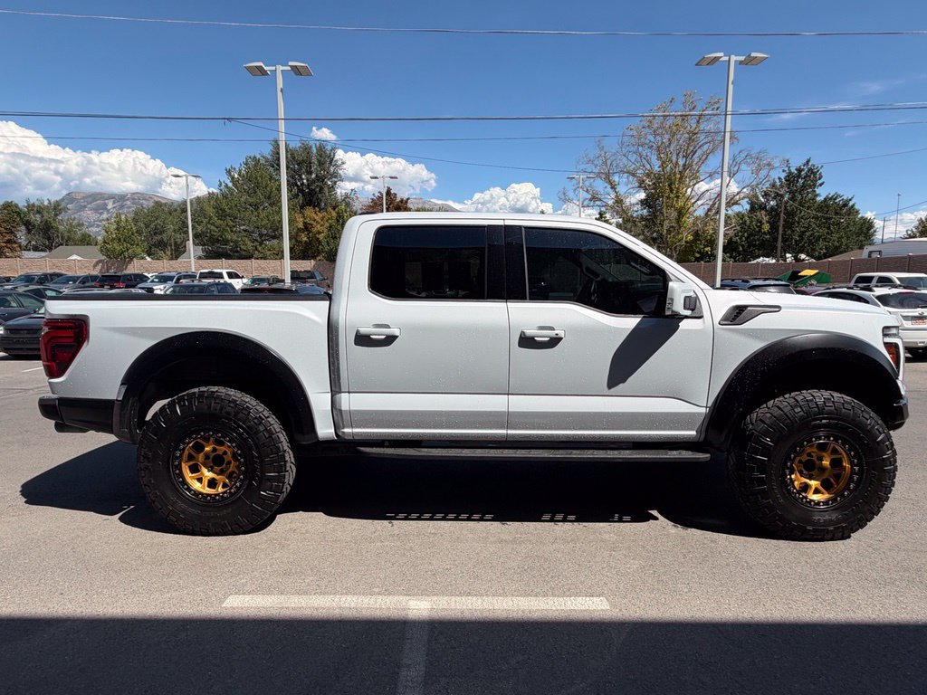 Used 2025 Ford F150 Raptor AWD/4WD image 6
