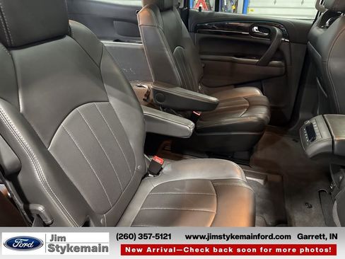Used 2017 Buick Enclave Premium w/ Experience Buick Package image 28
