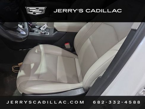 Used 2021 Cadillac XT4 Luxury FWD image 7