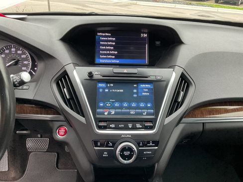 Used 2018 Acura MDX SH-AWD w/ Technology Package image 24