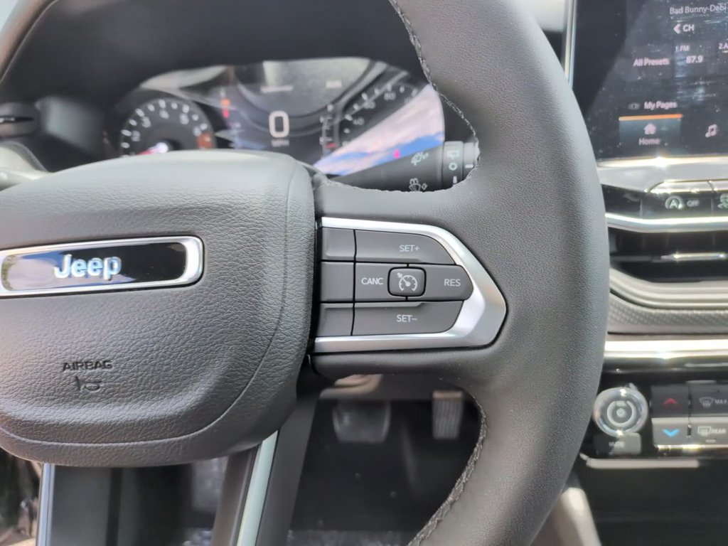 New 2026 Jeep Compass Latitude AWD/4WD image 26