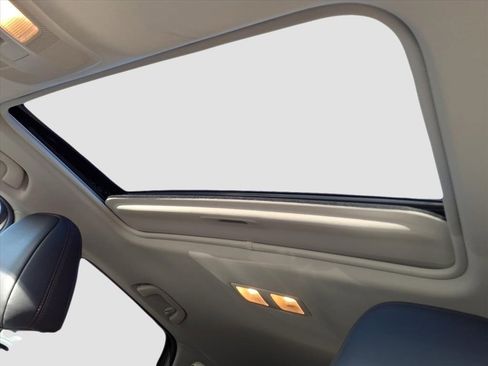 Used 2024 MAZDA CX-5 Carbon Edition image 17